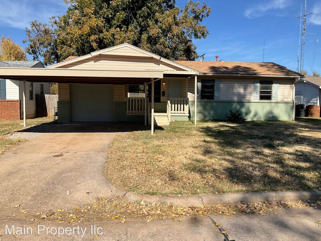 Primary Photo - 3 br, 1.5 bath House - 605 Holoway Drive