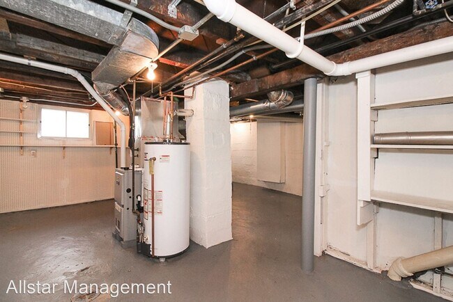 Building Photo - 3 br, 2.5 bath House - 3434 Fortune