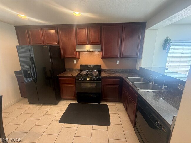 Foto del edificio - 6131 Windmill Island Ave