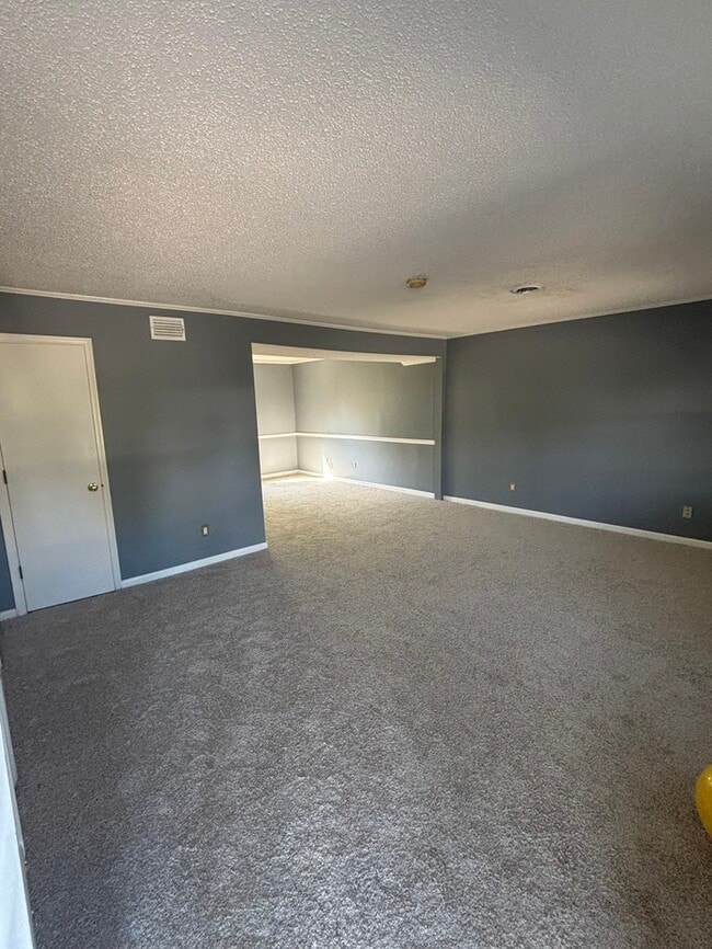 Building Photo - 1200 Cactus Ave