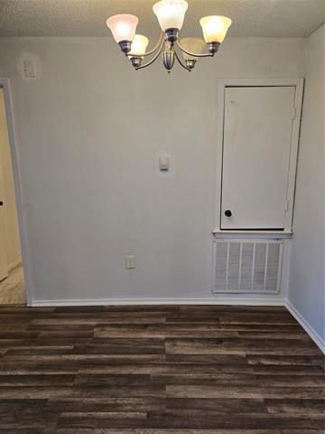 Foto del edificio - 9696 Walnut St