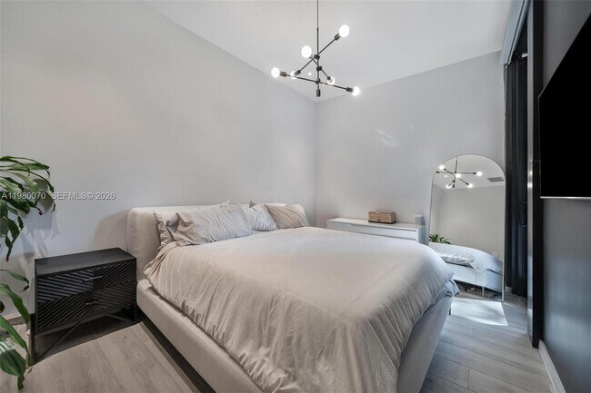 Foto del edificio - 3156 SW 27th Ave