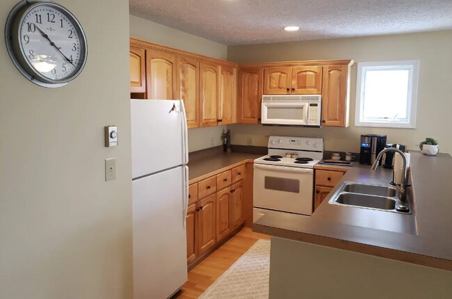 Building Photo - Condo in Seven Devils Community