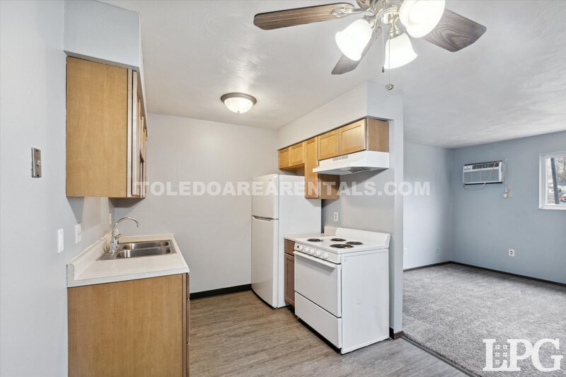 Foto principal - 6018 Secor Rd