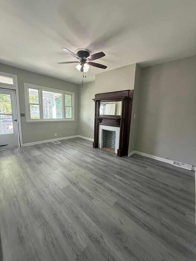 Building Photo - 101 Aldrich Pl