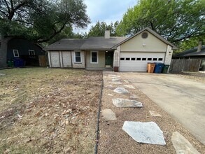 Building Photo - 8408 Dixon Dr