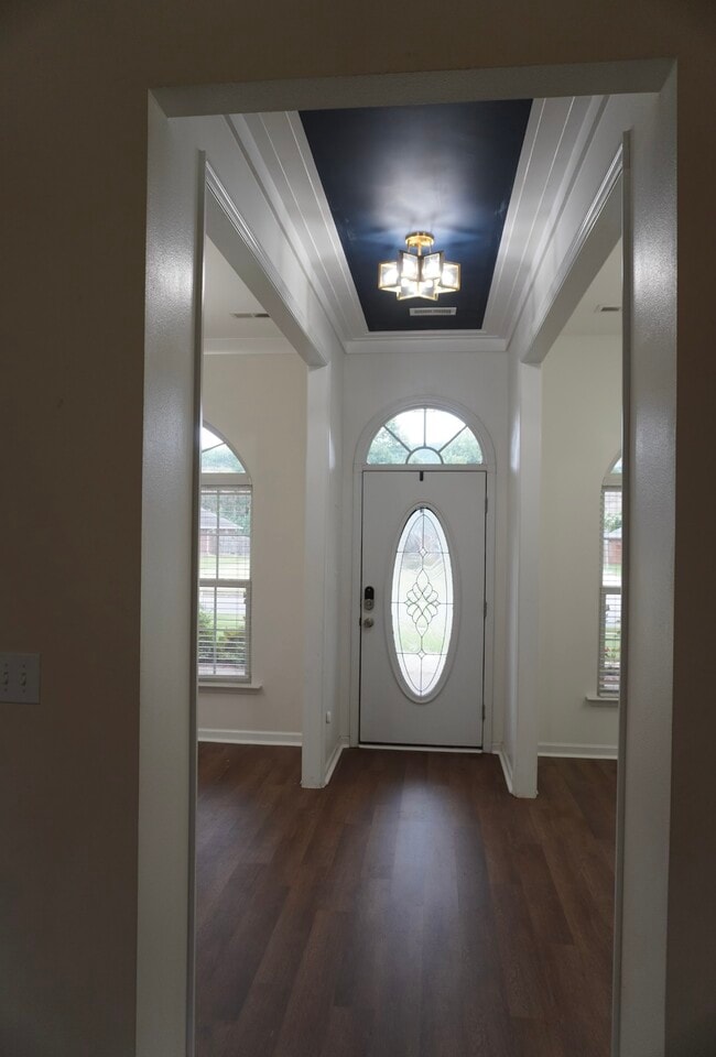Building Photo - 7009 Lynnfield Dr SE