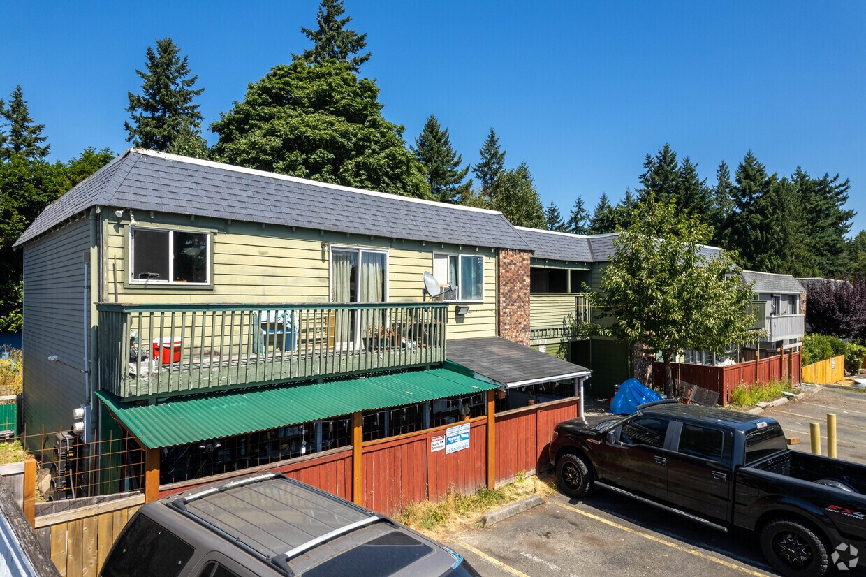 Exterior - 4107 42nd Ave SW