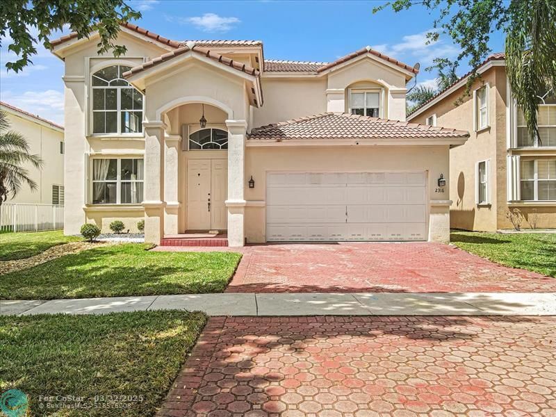 Foto principal - 2316 SW 127th Ave