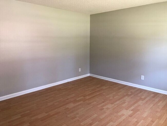 Building Photo - 874 Bedrock Drive, Fayetteville ~~ Near Ft...