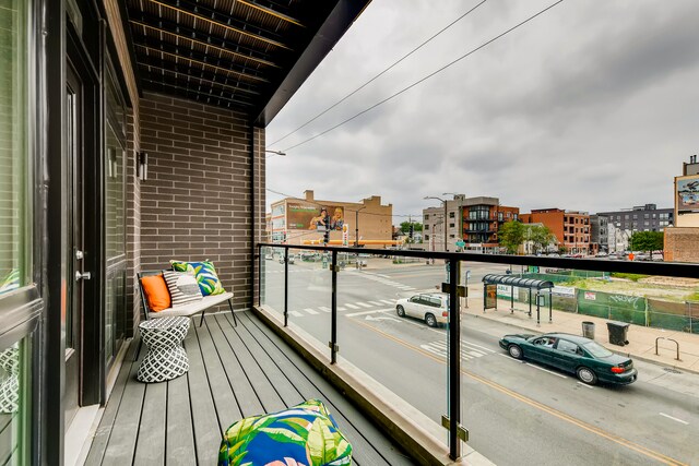 Foto del edificio - 2351 W North Ave