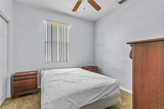 Foto del edificio - 217 Sand Ridge Dr