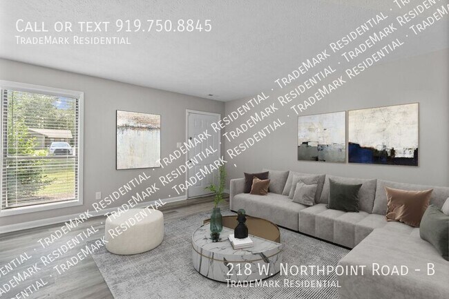 Foto del edificio - 218 W Northpoint Rd