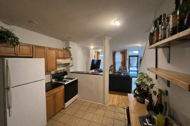 Foto del edificio - 2925 Harper St