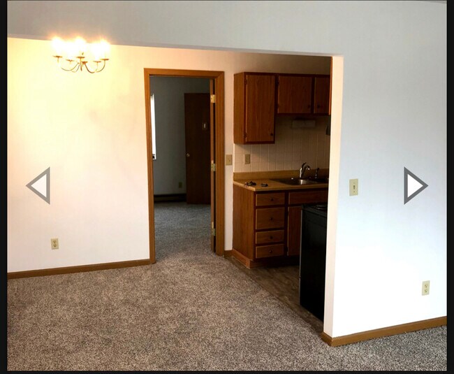 631 Vicksburg Dr Unit A, Belleville, IL 62221 Apartments in