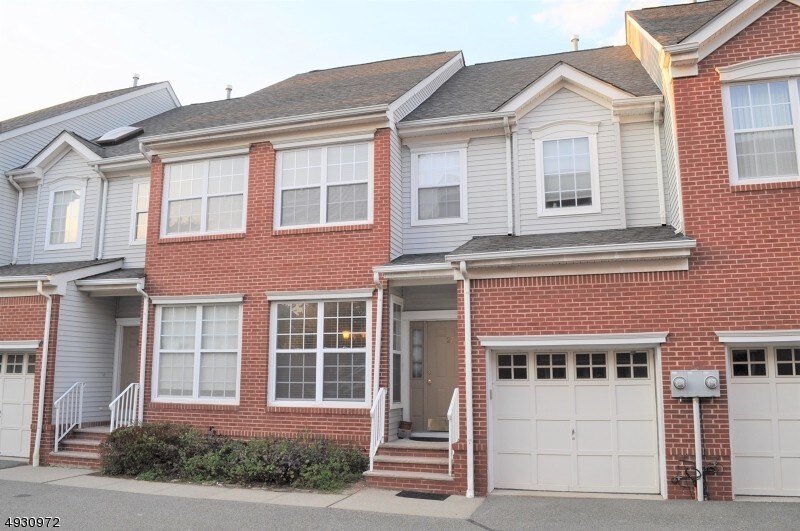 Foto principal - 27 Gordon Cir