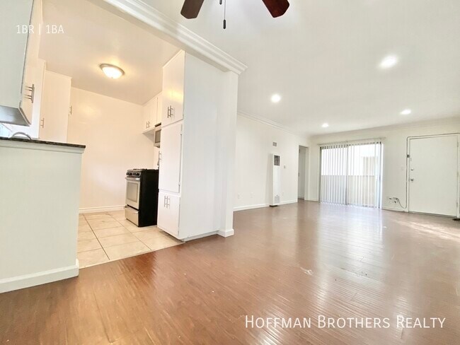 Building Photo - 5226 Lexington Ave Los Angeles, CA 90029