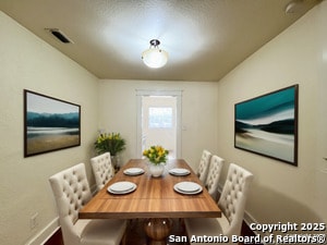 Building Photo - 1535 W Woodlawn Ave