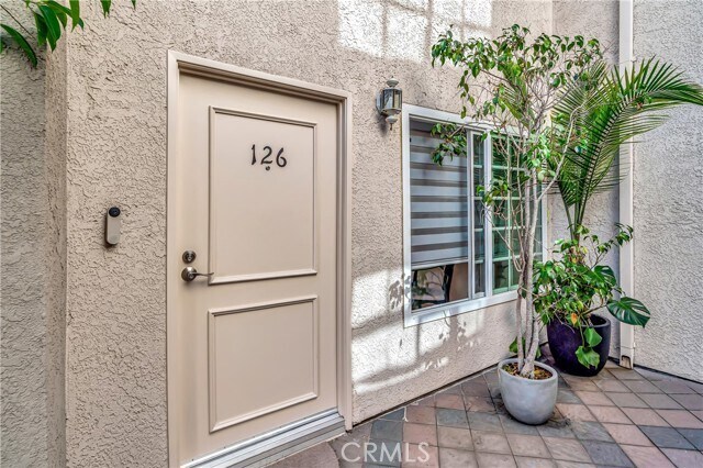 Foto del edificio - 14727 Magnolia Blvd