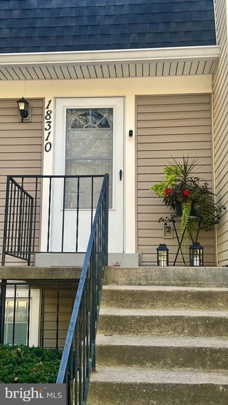 Foto del edificio - 18310 Timko Ln