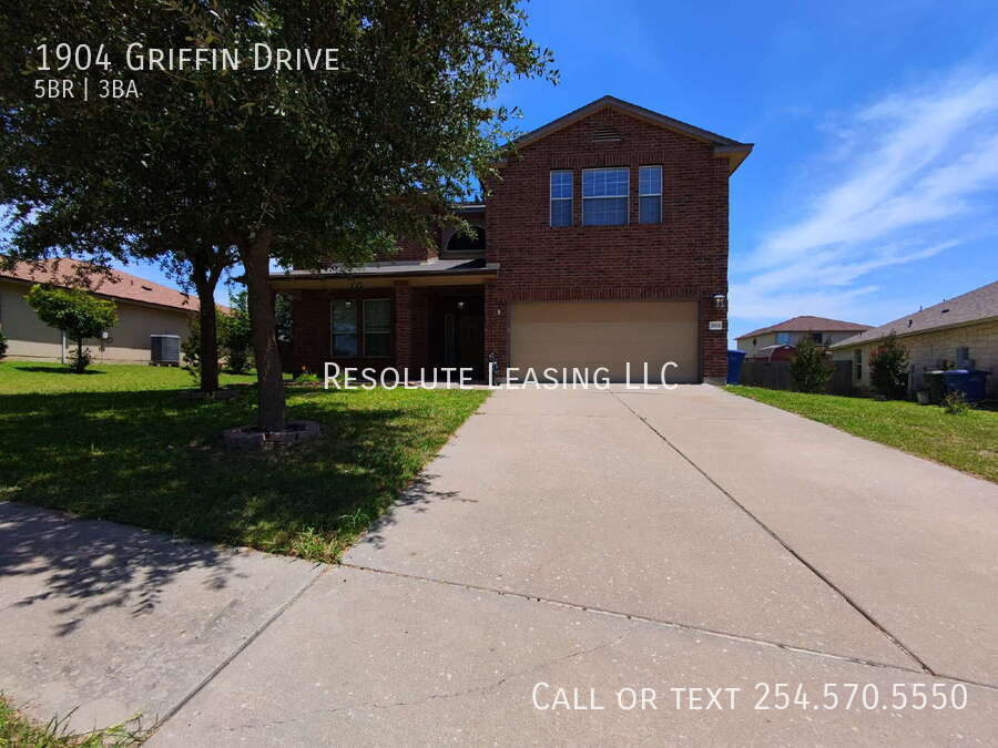 Primary Photo - 1904 Griffin Dr