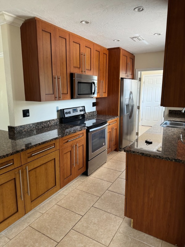 Building Photo - 2608 Hibiscus St