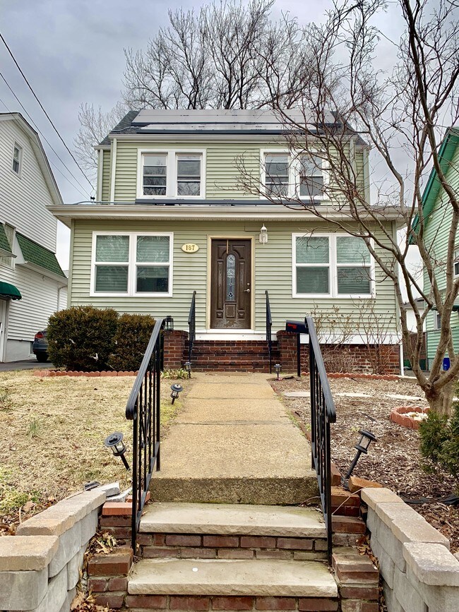 187 Maplewood Ave, Bogota, NJ 07603 House for Rent in Bogota, NJ