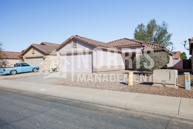 Building Photo - Great Home in a Great Location