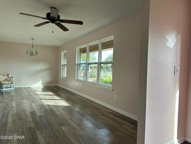 Foto del edificio - 627 Old Hickory St