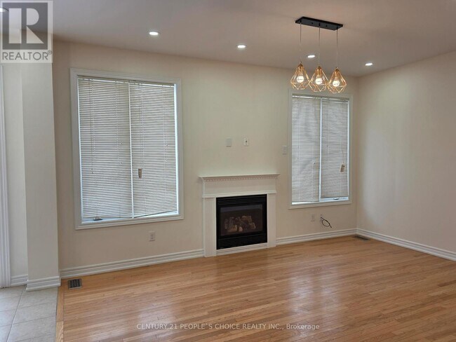 Building Photo - 26 Openbay Gardens