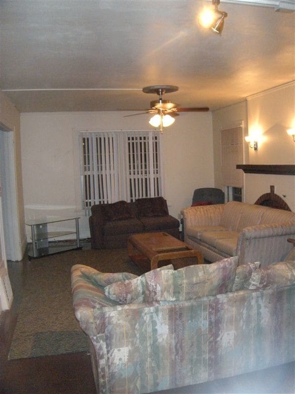 Building Photo - 6 br, 3 bath House - 712 McKinley Ave 712 ...
