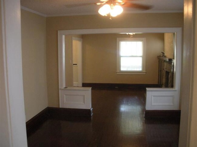 Building Photo - 4214 Adams