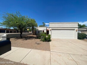 Building Photo - 3911 N Vine Tree Pl