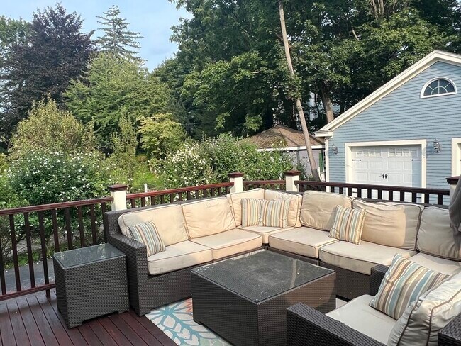 Foto del edificio - 34 Glen Rd