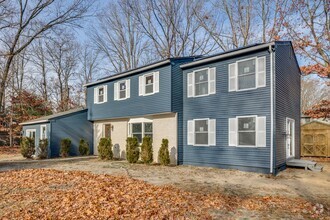 Building Photo - 116 W Wedgewood Ct