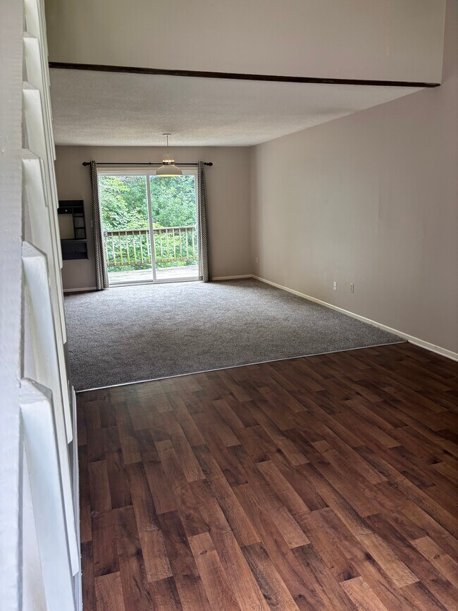 Foto del edificio - 7608 Long Ave