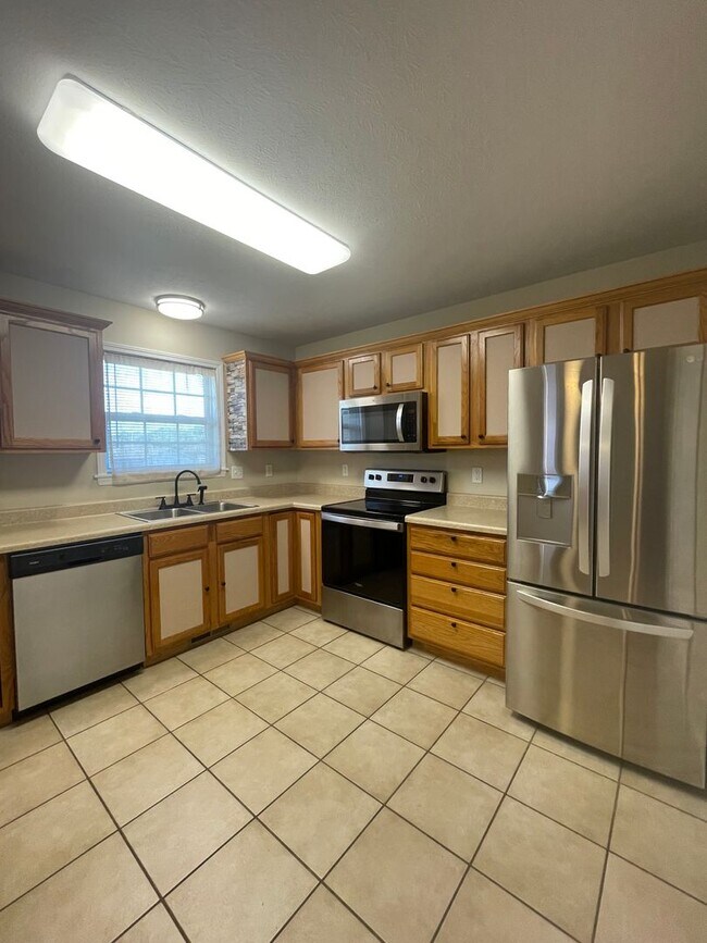 Foto del edificio - Executive Rental in Willard School District