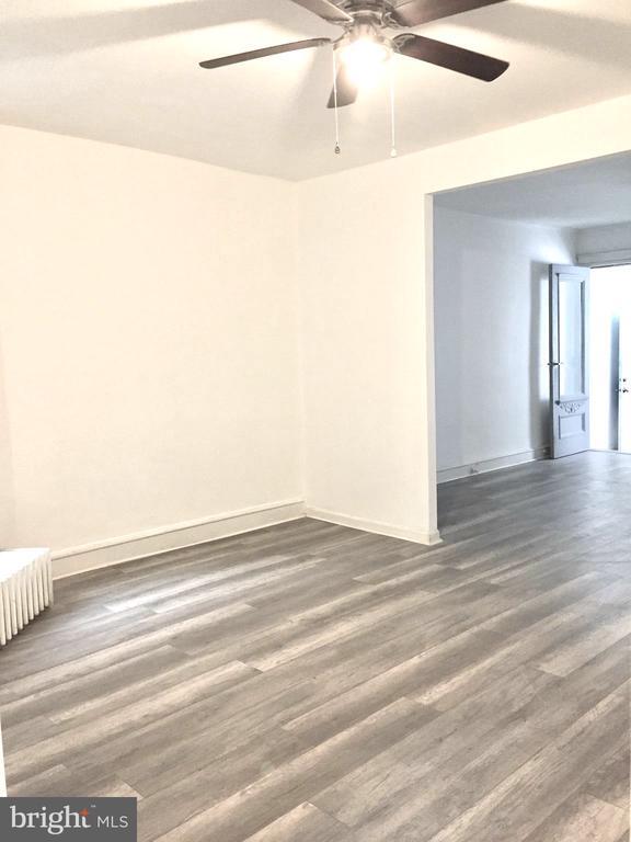 Foto del edificio - 125 N Ruby St