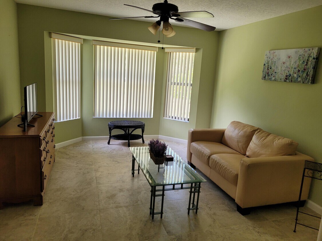 18311 48th Ave N, Loxahatchee, FL 33470 House Rental in Loxahatchee