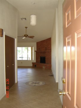 Building Photo - 533 E Montgomery Ave