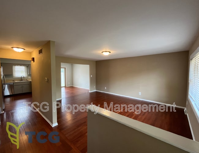 Building Photo - 1301 Briarcrest Drive