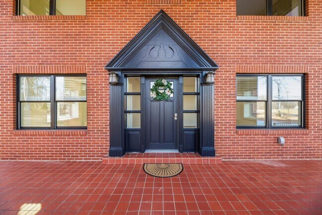 Foto del edificio - 2113 W Madison Ave