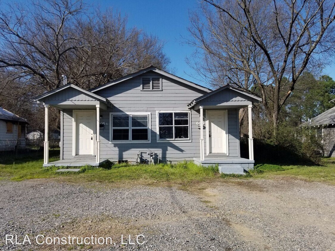 Primary Photo - 2 br, 1 bath House - 605 W. 22nd Street