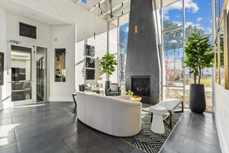 Building Photo - The Avantus