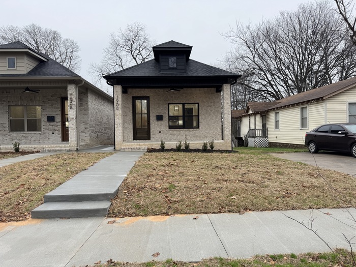 Primary Photo - Brand New Construction in Quapaw area of D...