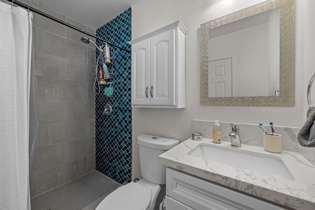 Building Photo - 5675 Campanile Way