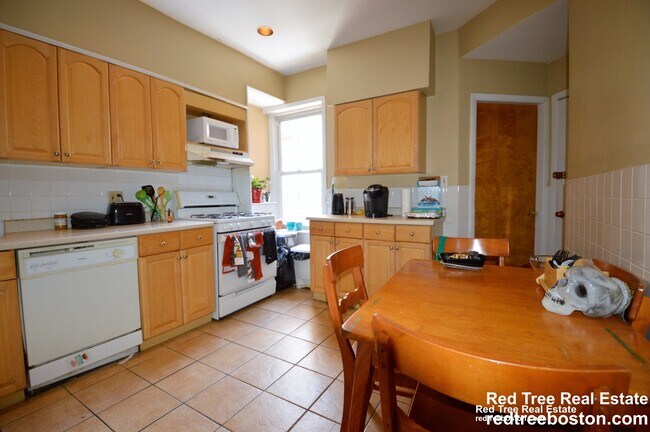 Photo - 10 Strathmore Rd Apartment