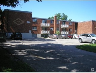 Building Photo - Duke Apartments