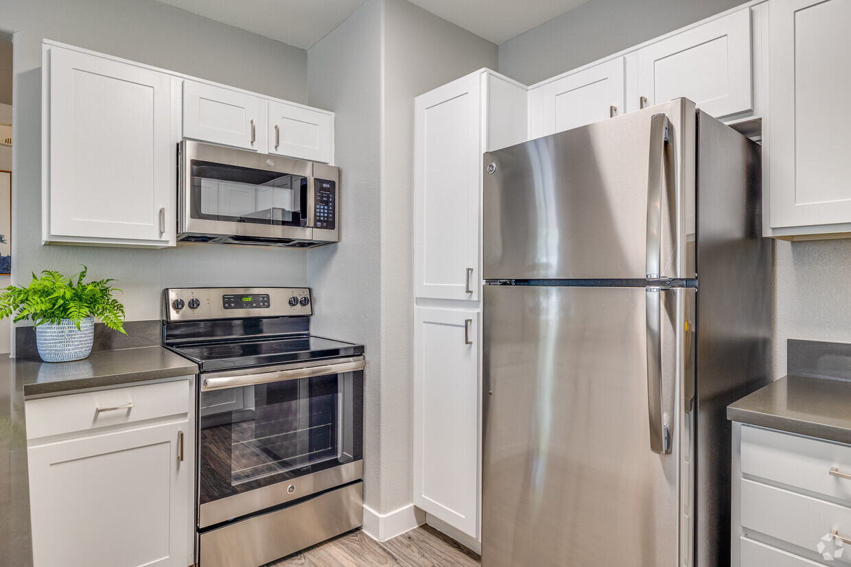 Primary Photo - Allegro Apartments