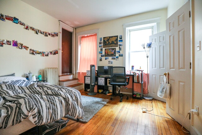 Foto del edificio - 322 St Paul St